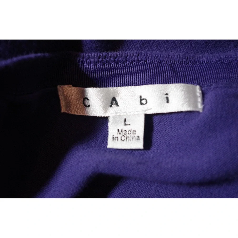 Cabi Large Purple Button Front Cardigan Sweater 3/4 Sleeve Crew Neck Cropped